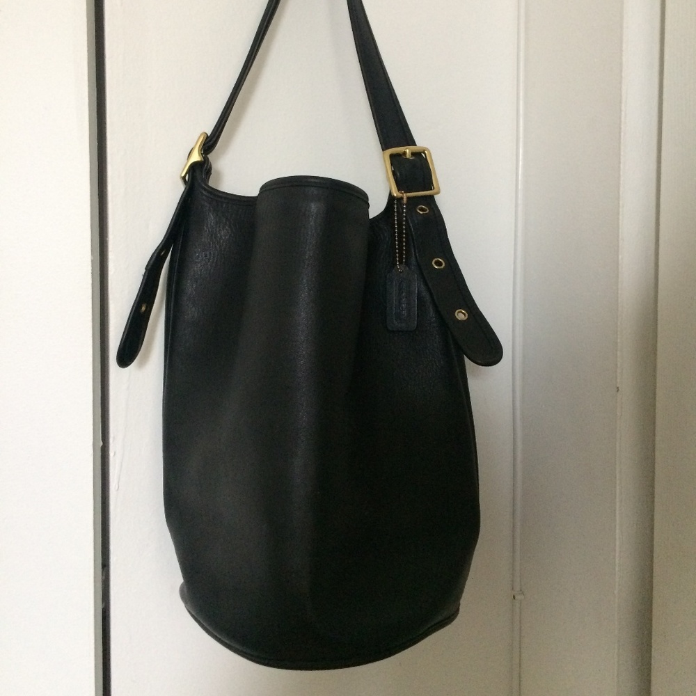 Coach black vintage duffle bucket bag 9085